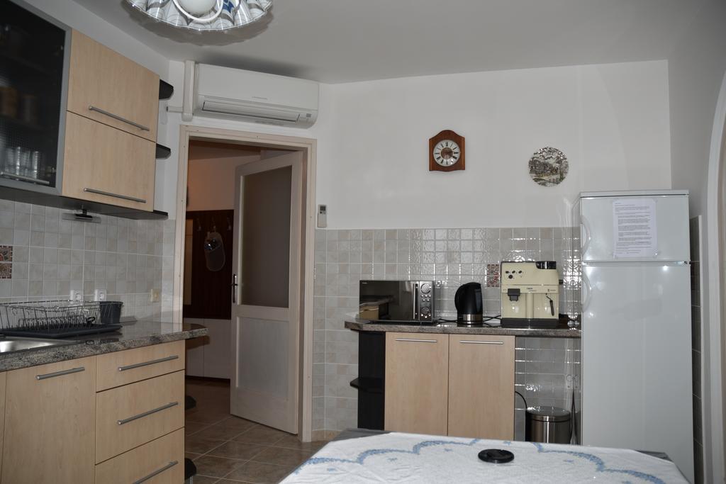 Villa Agnic Trogir Eksteriør bilde
