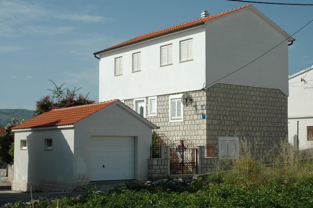 Villa Agnic Trogir Eksteriør bilde