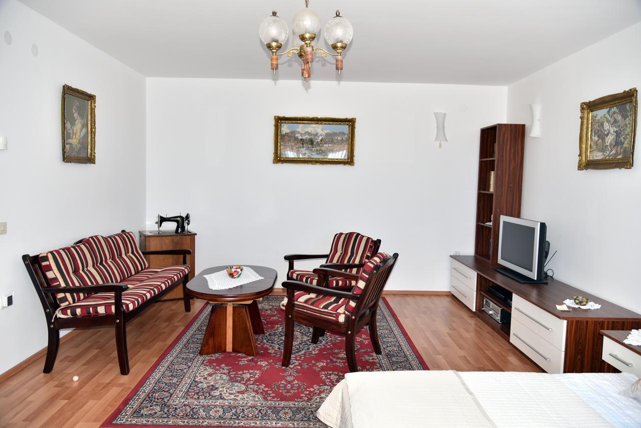 Villa Agnic Trogir Eksteriør bilde