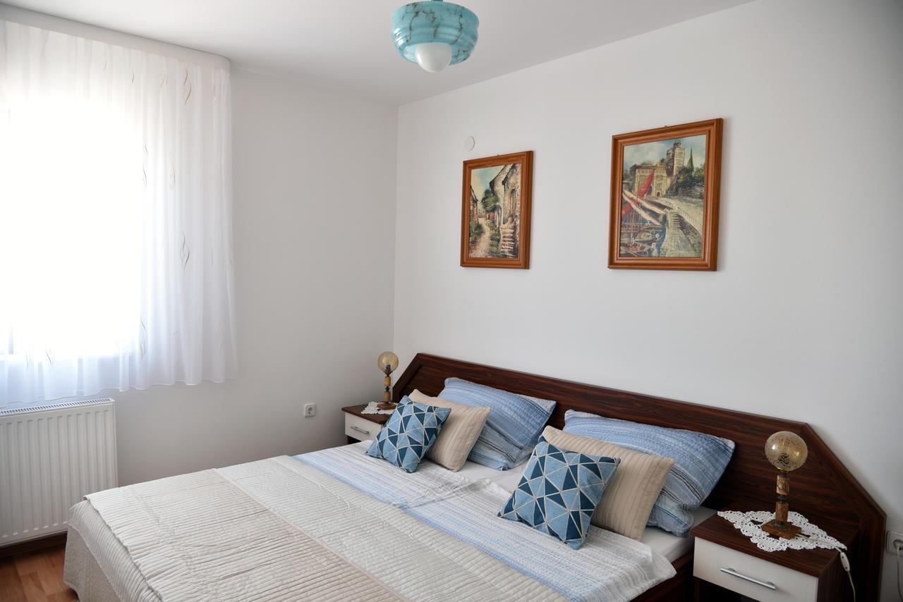 Villa Agnic Trogir Eksteriør bilde